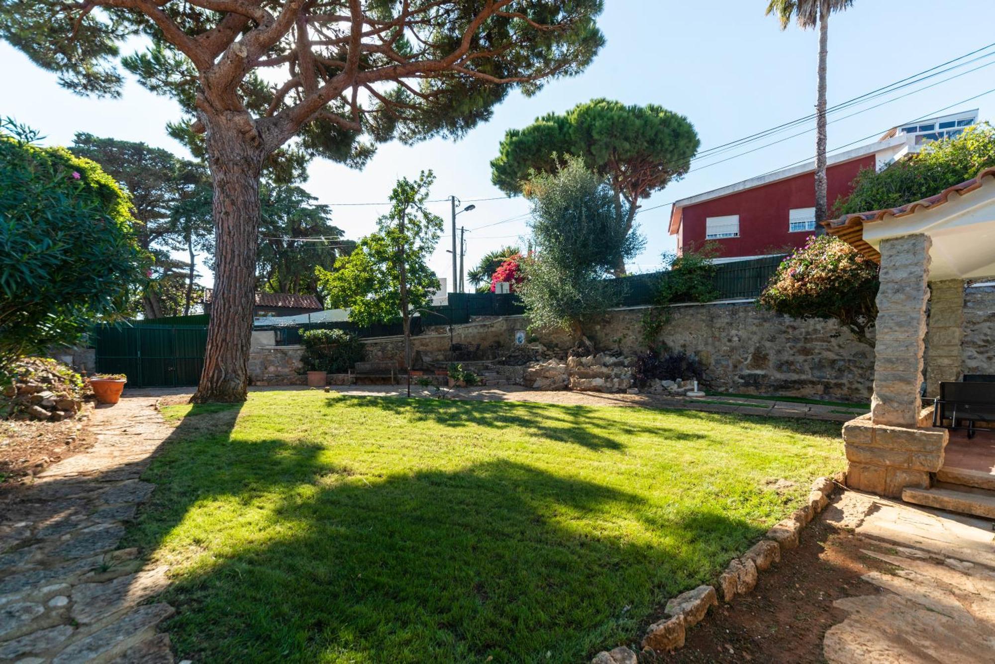 4-Bedroom House In Cascais, Near Guincho Beach Eksteriør bilde